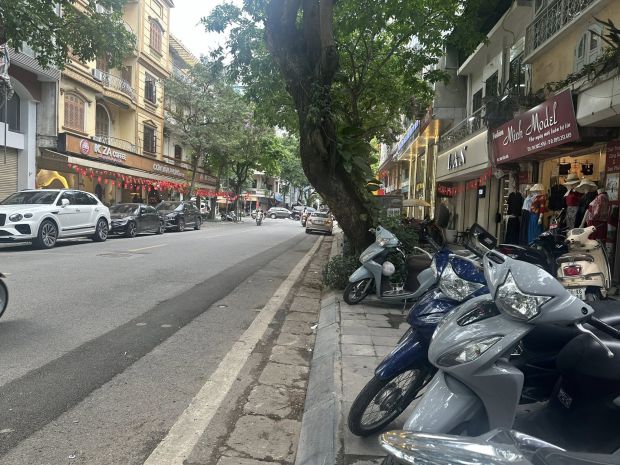 Siêu phẩm 2 mặt phố chỉ 585trm2  139m² hoà mã  phùng 6821744