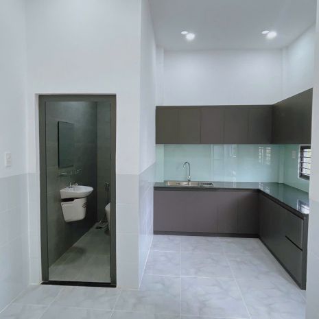 20. nhà 5 triệu 2 phòng nguyễn văn linh được sử miếng đất 6822324
