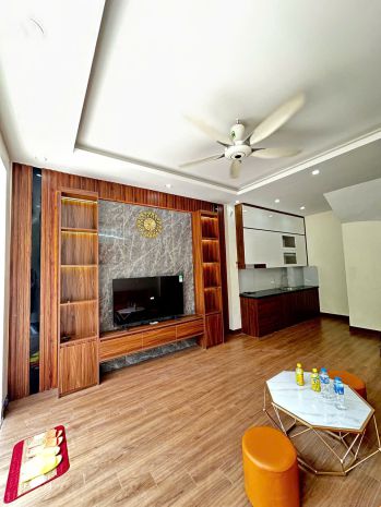 Bán nhà nhiều sỹ  5 tầng ô tô thông - kinh doanh đỉnh! 6822370