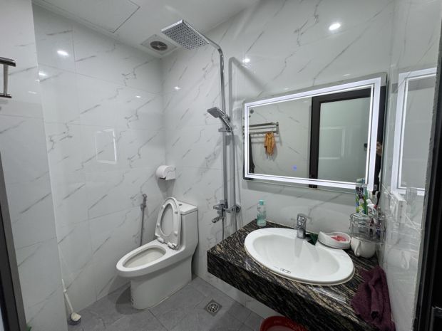 Thụy khuê dt 45m,thang máy-15,8 tỷ,ngõ rộng 3m,thoáng 6822464