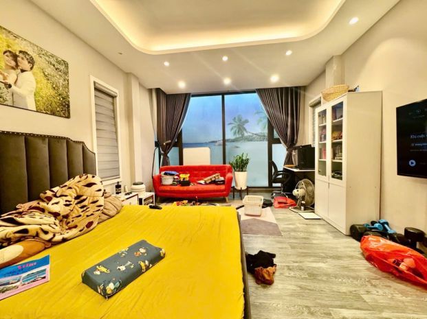 Nhà mới , 60m*5 tầng, giá chỉ nhỉnh 12 tỷ, ngõ thông,3 thoán 6822731
