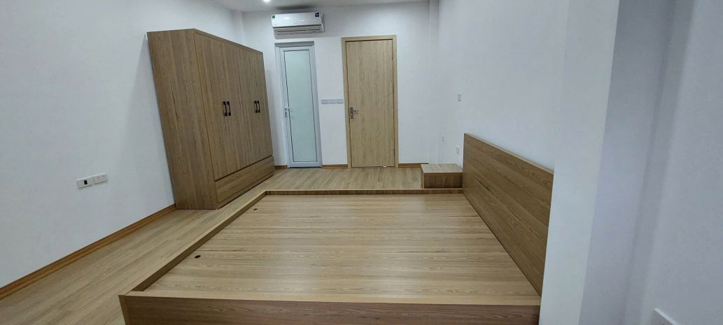 Cho thuê nhà nguyên căn ngõ 188 phố vọng, 30m2 x 5 tầng, 3 6822874