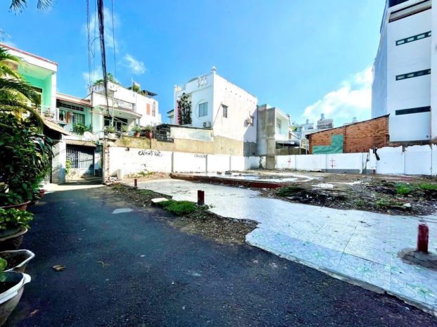 Hiếm  đất bán hxh thống nhất 7x10m ngay trung tâm p16 gò 6823268
