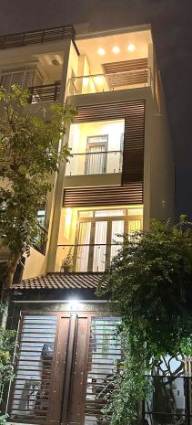 Nhà mới 4 tầng mt đường nội bộ p. chánh hưng. giá 10tỷ 6823271