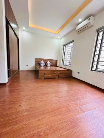 Nhà đẹp  full nội thất  ngõ thoáng  vào ở ngay 6823729