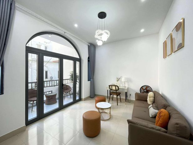 Bán nhà 2 tầng sát biển mỹ khê, 128m², ngang 6.8m, dòng 6823739