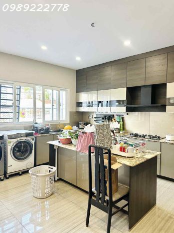 Mặt tiền kinh doanh huỳnh văn bánh  phường 11 phú - thang 6823744