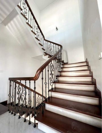 Mình cho thuê nhà mới, hai đường đi, thái hà vỉa hè 95m2* 6823980