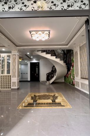 Bán nhà măt tiên nguyễn ảnh thủ q.12: 280m2, 8m mặt tiền, 6824333