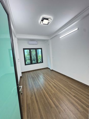 Nhà hot mỹ đình - nam từ liêm- ngõ thông - rộng - vf3 đỗ 6824646