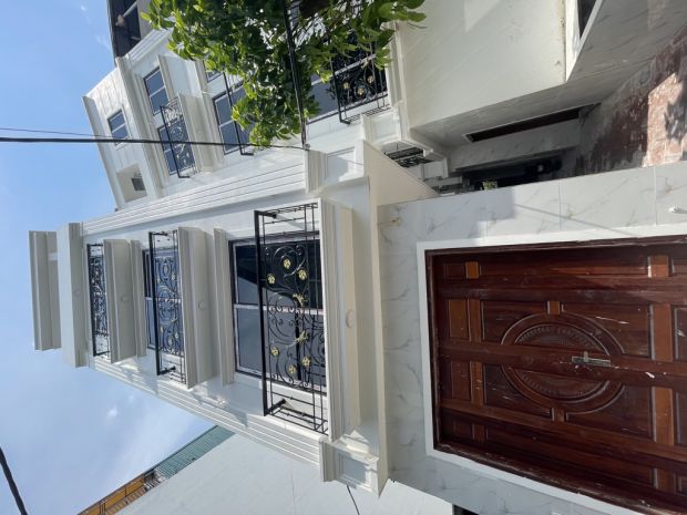 Ô tô đỗ cửa, nhà mới đẹp lung linh, khách sẵn xách vali về 6825161