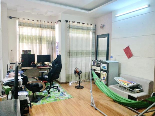 Nhà mt gần hoàng hoa thám, cạnh nhà ga t3 6825338
