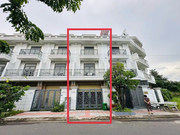 Cần bán nhanh nhà thô 1 trệt 3 lầu vị trí đẹp tại kdc bửu 6825340