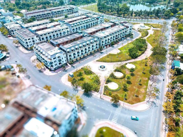 Cần bán nhanh nhà thô 1 trệt 3 lầu vị trí đẹp tại kdc bửu 6825342