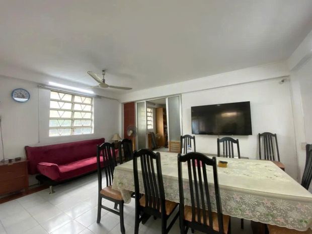 Đầu tưcho thuê: nhà hẻm xe hơi gần hai bà trưng, q1 - dt: 6825538