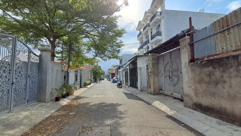 Bán nhà 3 lầu mặt tiền hẻm 686 quốc lộ 13, hiệp bình phước 6825603
