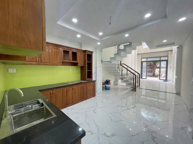 Bán nhà 3 lầu mặt tiền hẻm 686 quốc lộ 13, hiệp bình phước 6825606