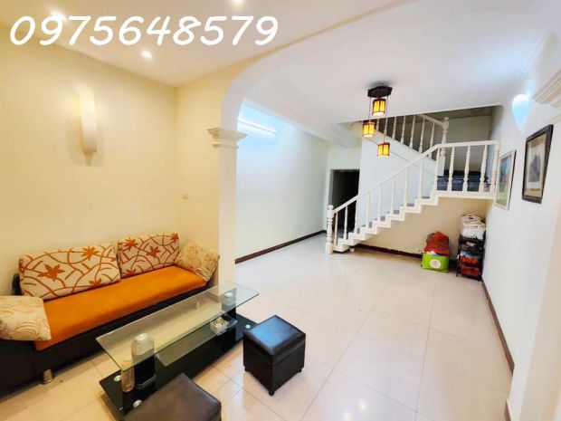 Bán nhà chính kinh 38m mặt tiền rộng tương lai mặt đường 6826021
