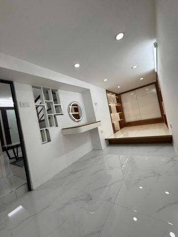 Cho thuê nhà khâm thiên, đống đa, 22m2 x 3 tầng, 3 ngủ, 8 6829363