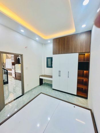 Nhà mới ở ngay  võ thị nhờ, quận 7-hẻm 3 gác, an ninh, yên 6829397