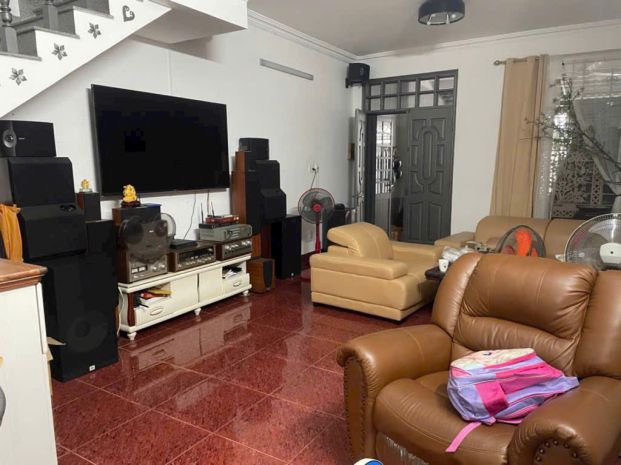 Bán nhà ngay khu global city 4.5m x 20m, công nhận đủ nhỉnh 6830405