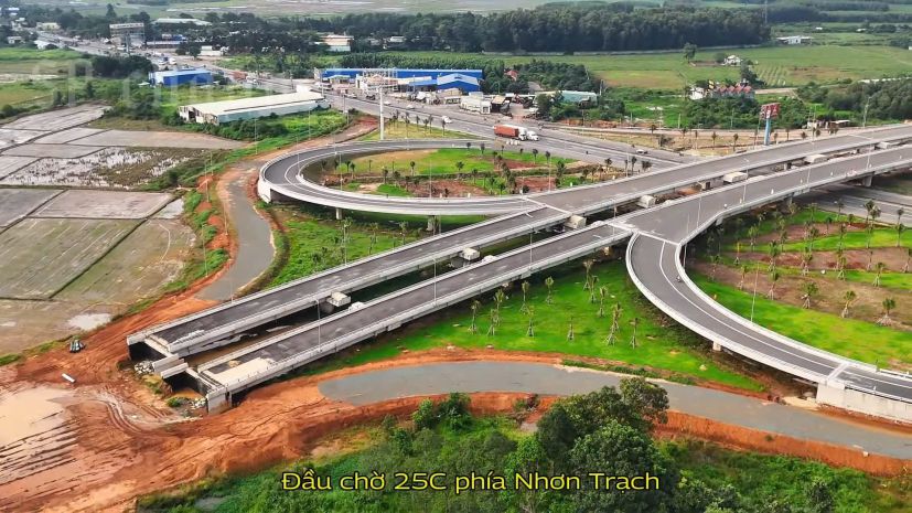 1ty7200m2 đất sổ sẵn ngay sân bay long thành 6830728
