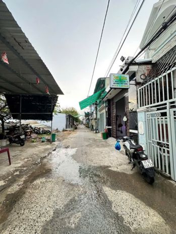 23. chủ gởi: cho thuê nhà trệt trục chính hẻm 388j - 388z 6830904