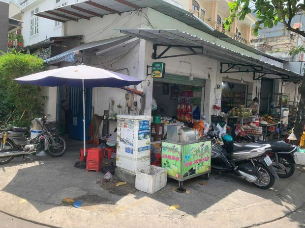 Bán nhà mặt tiền 56 quốc hương, thảo điền, q2 6830999