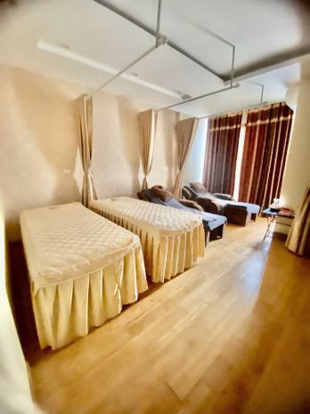Chính chủ cần sang nhượng lại quán massage - đối diện chung 6831205