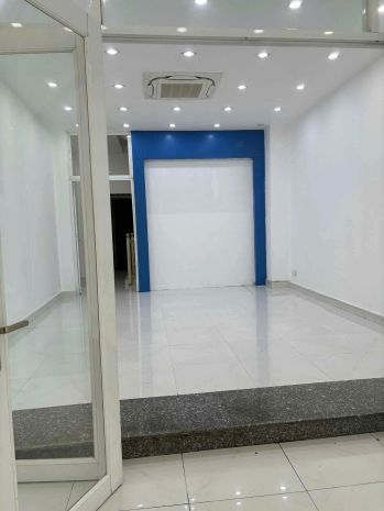 Cho thuê nhà mặt tiền tân sơn nhì  64m², 3lầu -khu dịch vụ 6832054