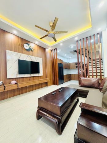 Bán nhà 35m², 5 tầng ngọc thụy long biên 6832095