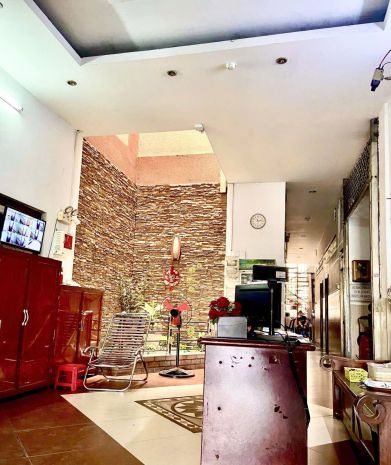 Bán khách sạn gần ngã 4 bà điểm hm cần tìm chủ mới 14ty 6832265