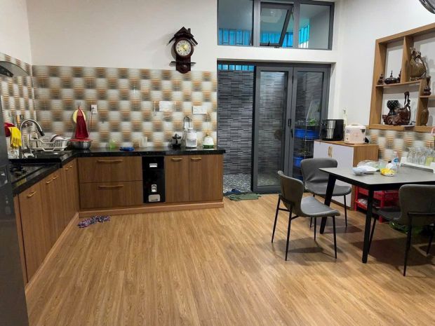 Nhà 1 trệt 3 lầu  kinh doanh căn hộ siêu lợi nhuận
diện 6833073