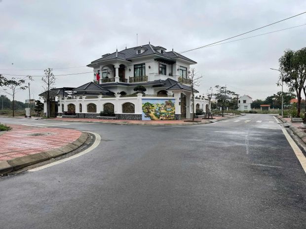 3.x tỷ 145,9m2 lô góc suối rồng đồ sơn zalo 0567222555 6833646