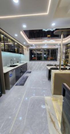 Nhà mặt tiền trung tâm bình tân  diện tích đẹp,giá siêu 6833672