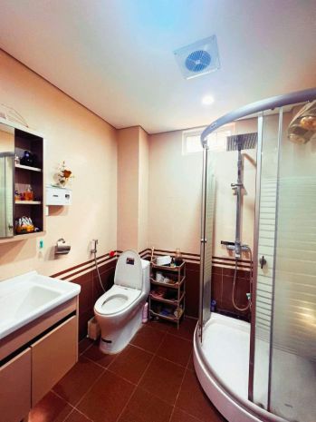 Bán nhà trung tâm học viên tài chính - dt42m2 - 6 tầng - 6833834