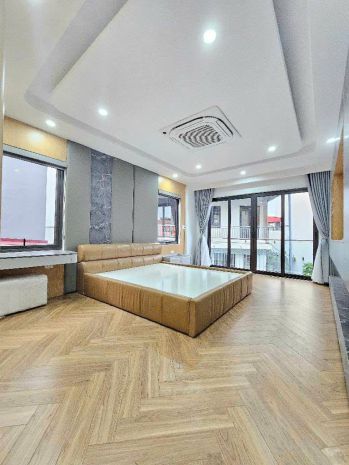 Đối diện aeon mall - lô góc - thang máy - gara ô tô - 55m 6834062