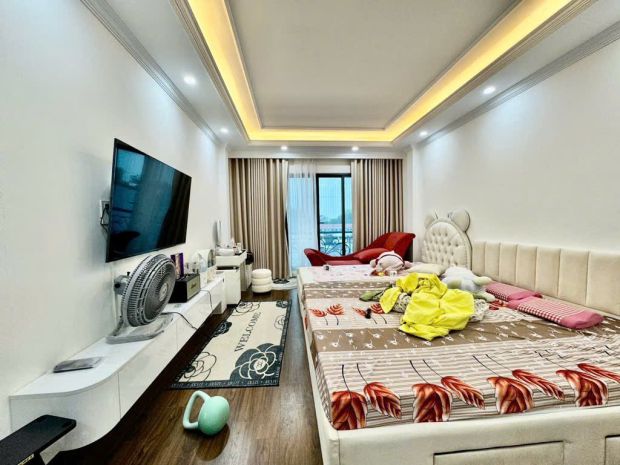 Nhà thuộc khu cán bộ phân lô đẹp - giá tốt - vị trí đắc địa 6834141