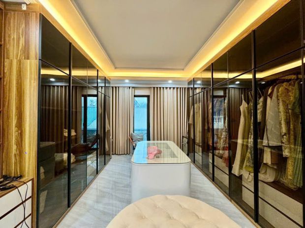 Nhà thuộc khu cán bộ phân lô đẹp - giá tốt - vị trí đắc địa 6834142