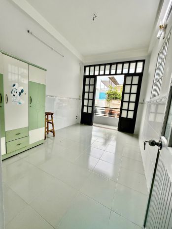 5.98tỷ hxh 484 nguyễn duy p.chánh hưng 6834493