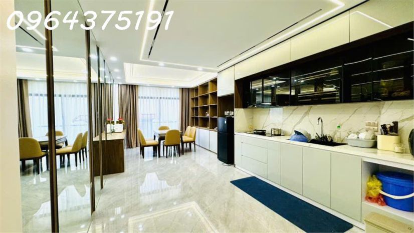 Hiếm bán nhà việt hưng - 6  tầng - thang máy - gara ô tô - 6834782
