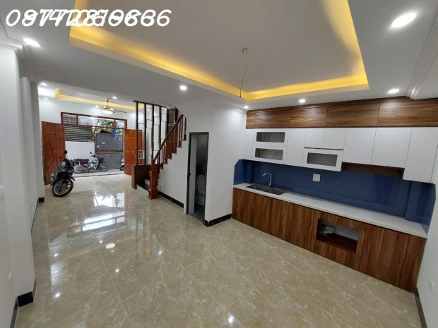 Nhà đẹp cạnh nhổn  mặt ngõ,  ô tô gần  không quy hoạch 6835161