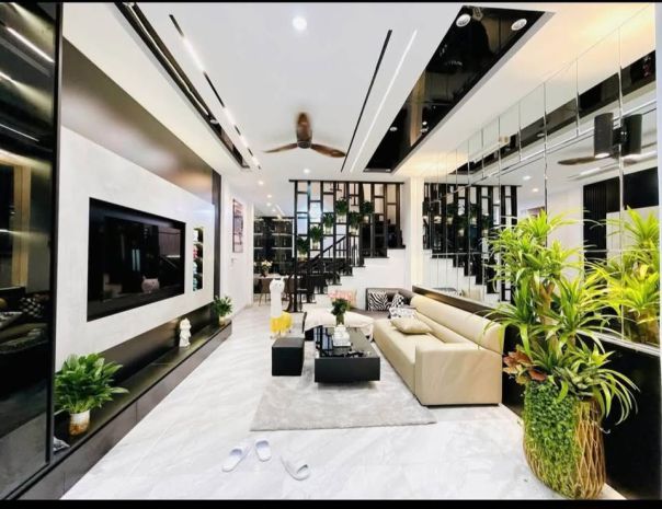 Siêu hiếm bán nhà ngọc thụy, long biên, phân lô quân đội 6835883