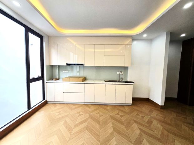 Bán nhà 6 tầng thang máy đường xuân đỉnh - ngay công viên 6836587