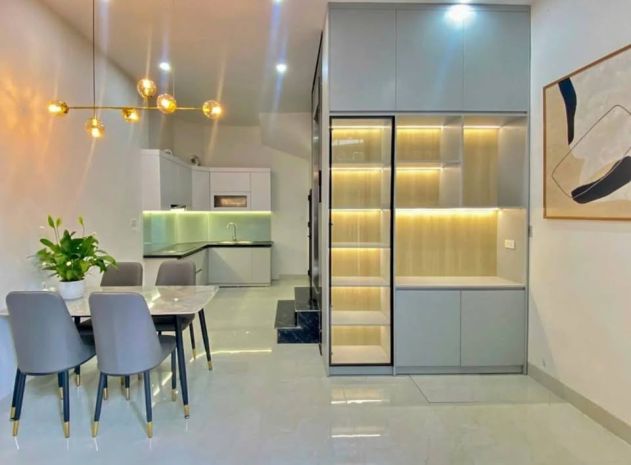 Chỉ 8.xx tỷ - 45m bán nhà ngọc thuỵ- gần ô tô- gần nhà văn 6837049