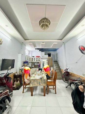 Sát mt phú thọ hòa 4tầng mới đẹp giá nhỉnh 4 đồng 6837570