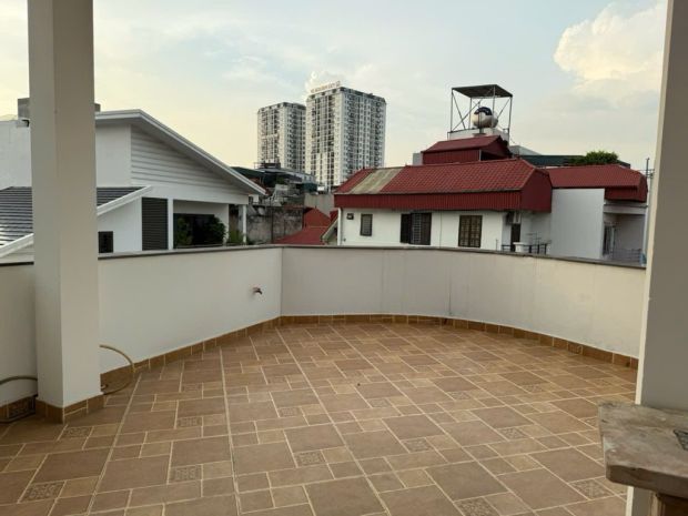 Bán nhà bồ đề long biên-thang máy- oto vào nhà- 88m-nhỉnh 6837830