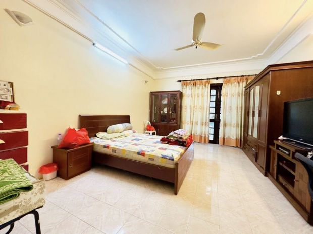 Bán nhà đào tấn, khu vip, 110m phù hợp xây apartment, chỉ 6838572