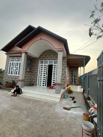 Mình cần bán nhà 
địa chỉ:thôn 2,xã bình giã,tphcm 6838777
