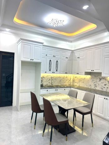 Bán nhà mới xây 3 tầng tại ngã tư phủ thượng đoạn  bùi thị 6838836